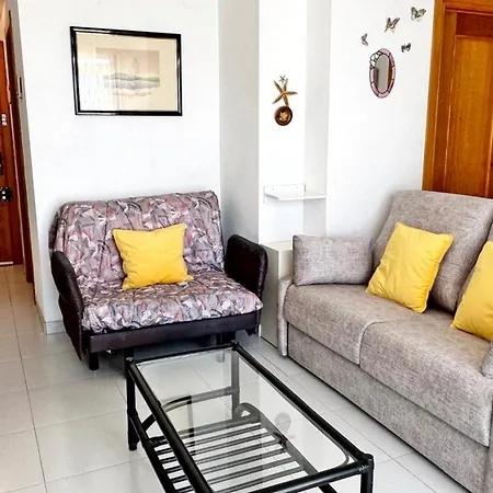 Apartment Reyna - Alquiler Solo A Familias *